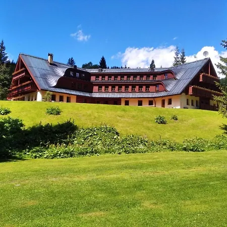 Aparthotel Pod Plani Špindlerŭv Mlýn