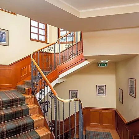 Apartmanhotel Pod Plani