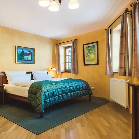 Pod Plání Aparthotel 3*